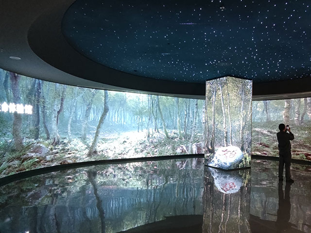 某生命科學院